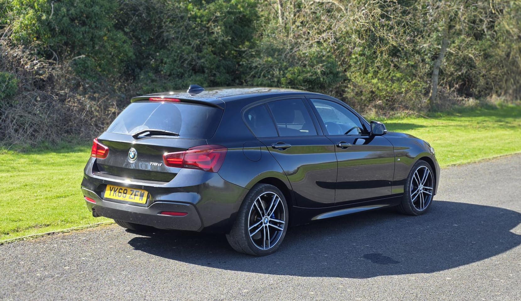 BMW 1 Series 1.5 116d M Sport Shadow Edition Hatchback 5dr Diesel Manual Euro 6 (s/s) (116 ps)