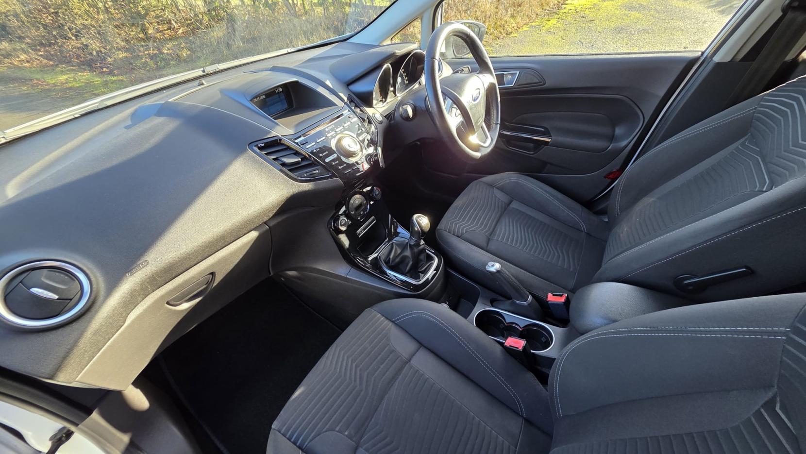 Ford Fiesta 1.0T EcoBoost Titanium Hatchback 5dr Petrol Manual Euro 5 (s/s) (100 ps)