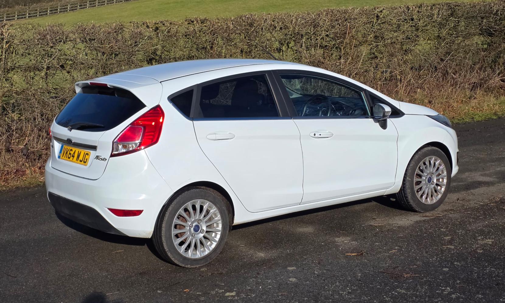 Ford Fiesta 1.0T EcoBoost Titanium Hatchback 5dr Petrol Manual Euro 5 (s/s) (100 ps)