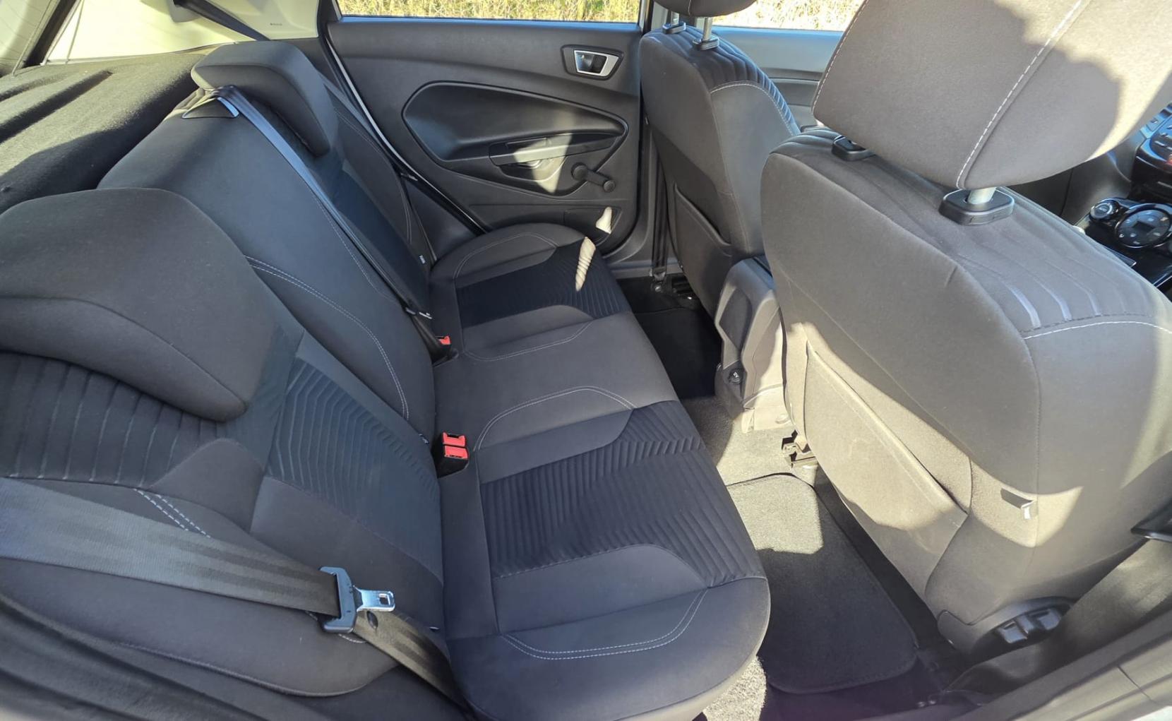 Ford Fiesta 1.0T EcoBoost Titanium Hatchback 5dr Petrol Manual Euro 5 (s/s) (100 ps)