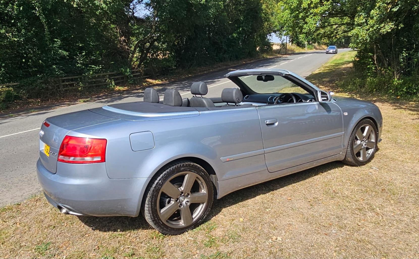 Audi A4 Cabriolet 2.0 TDI S line Convertible 2dr Diesel Manual (172 g/km, 138 bhp)