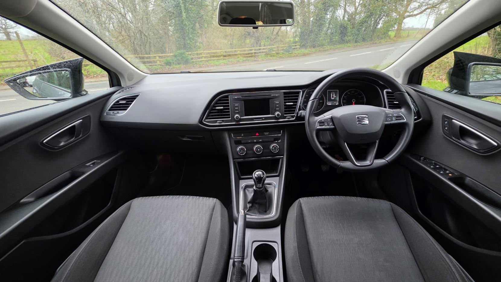 SEAT Leon 1.2 TSI SE Hatchback 5dr Petrol Manual Euro 5 (s/s) (105 ps)