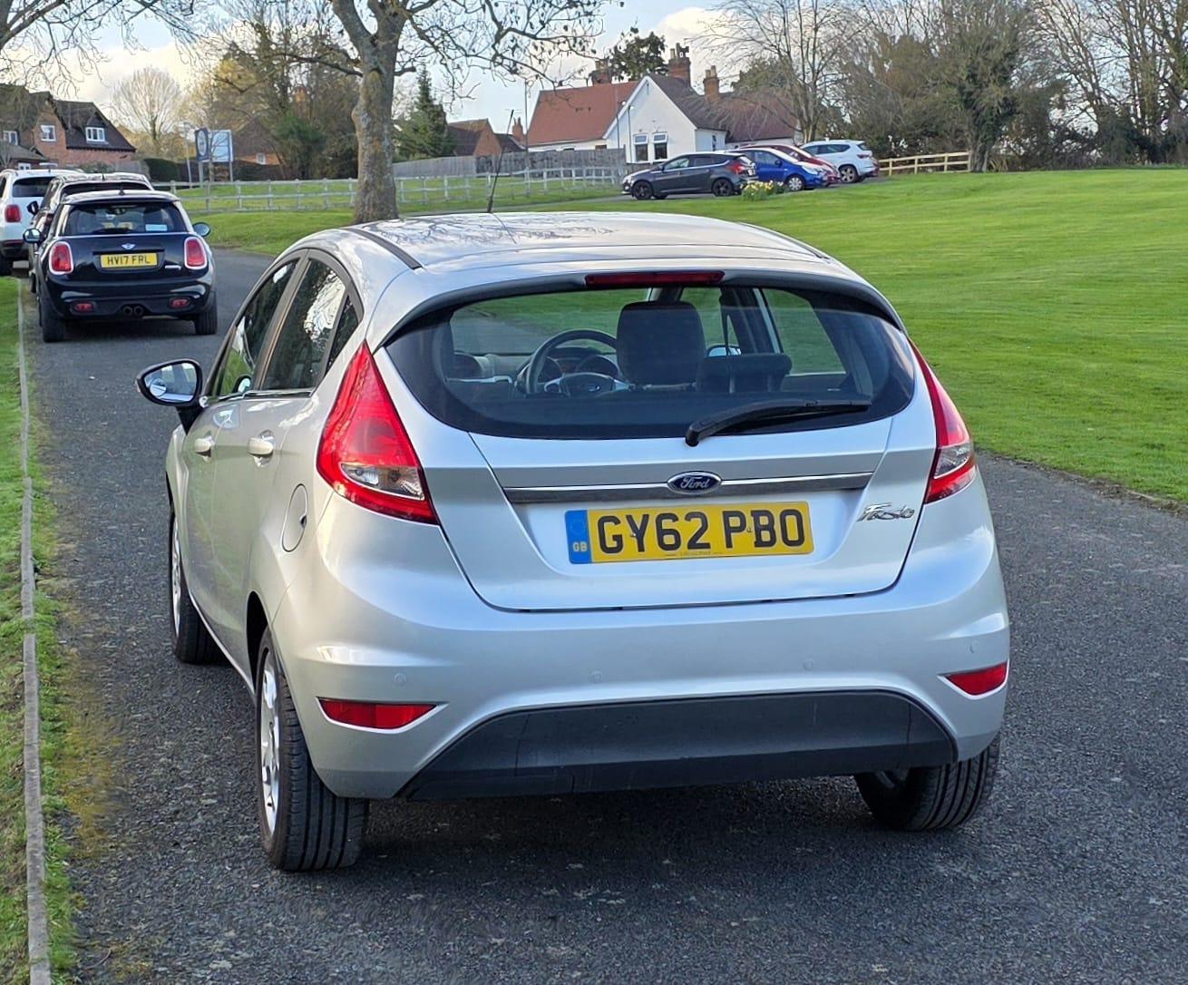 Ford Fiesta 1.4 Zetec Hatchback 5dr Petrol Automatic (154 g/km, 94 bhp)