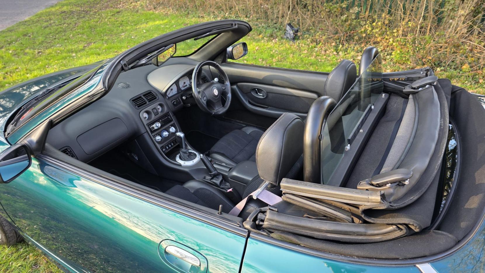MG TF 1.8 Convertible 2dr Petrol Stepspeed (199 g/km, 118 bhp)