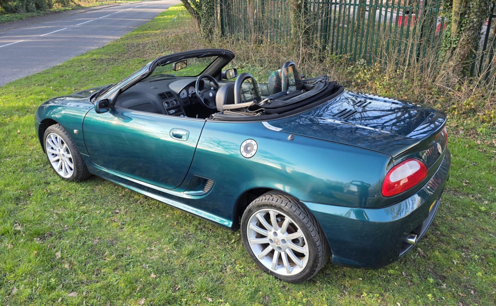 MG TF 1.8 Convertible 2dr Petrol Stepspeed (199 g/km, 118 bhp)
