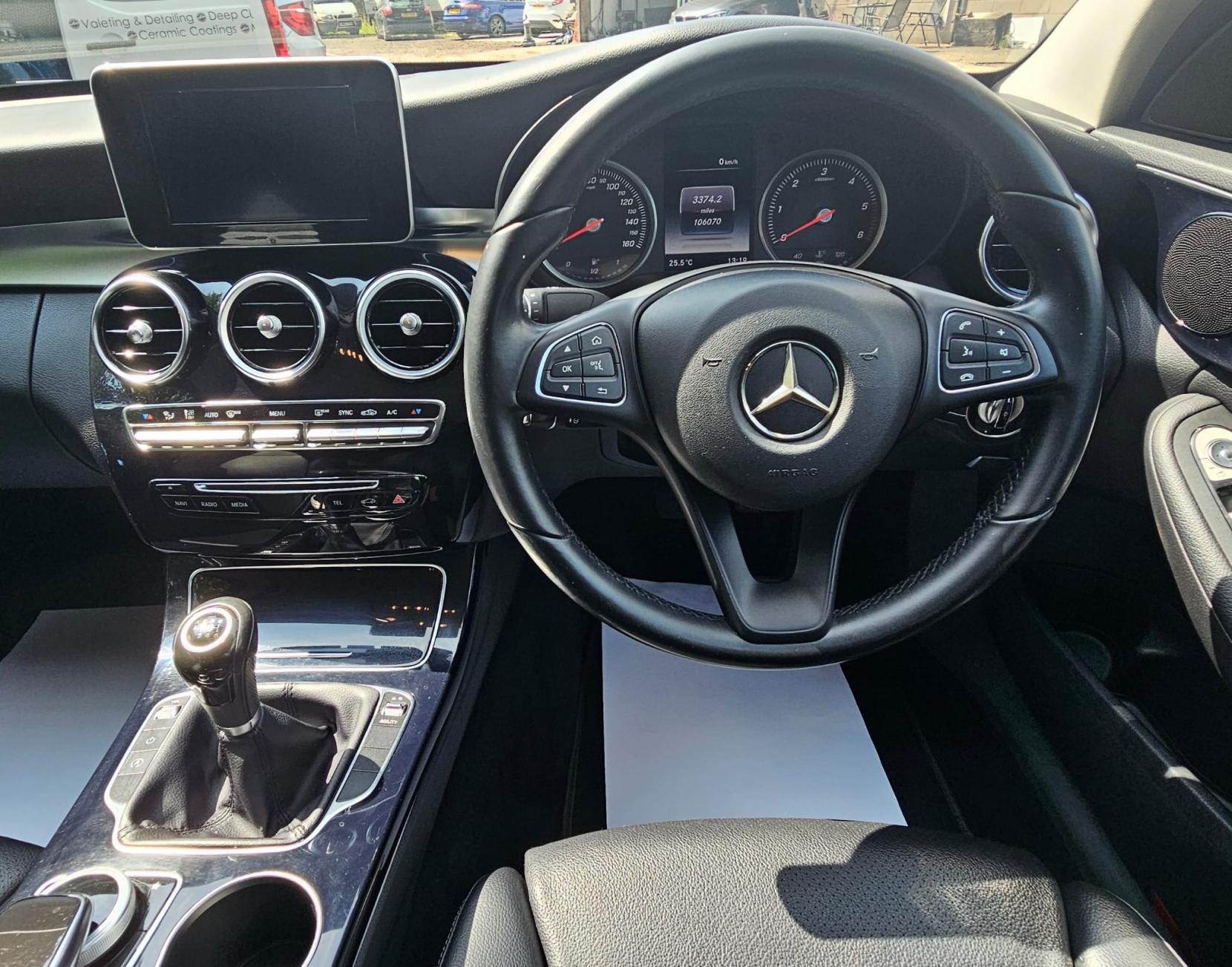 Mercedes-Benz C Class 2.1 C220 BlueTEC SE Saloon 4dr Diesel Manual Euro 6 (s/s) (170 ps)