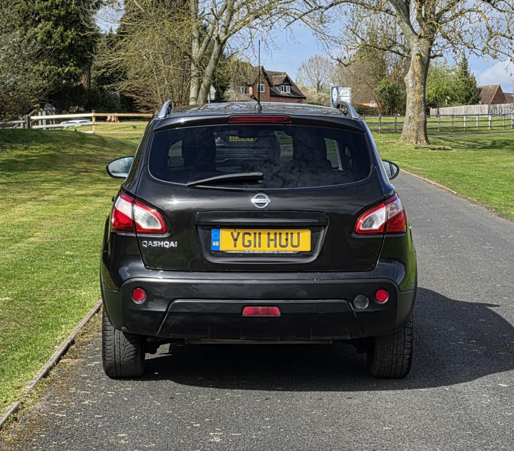 Nissan Qashqai 1.6 n-tec SUV 5dr Petrol Manual 2WD Euro 5 (117 ps)