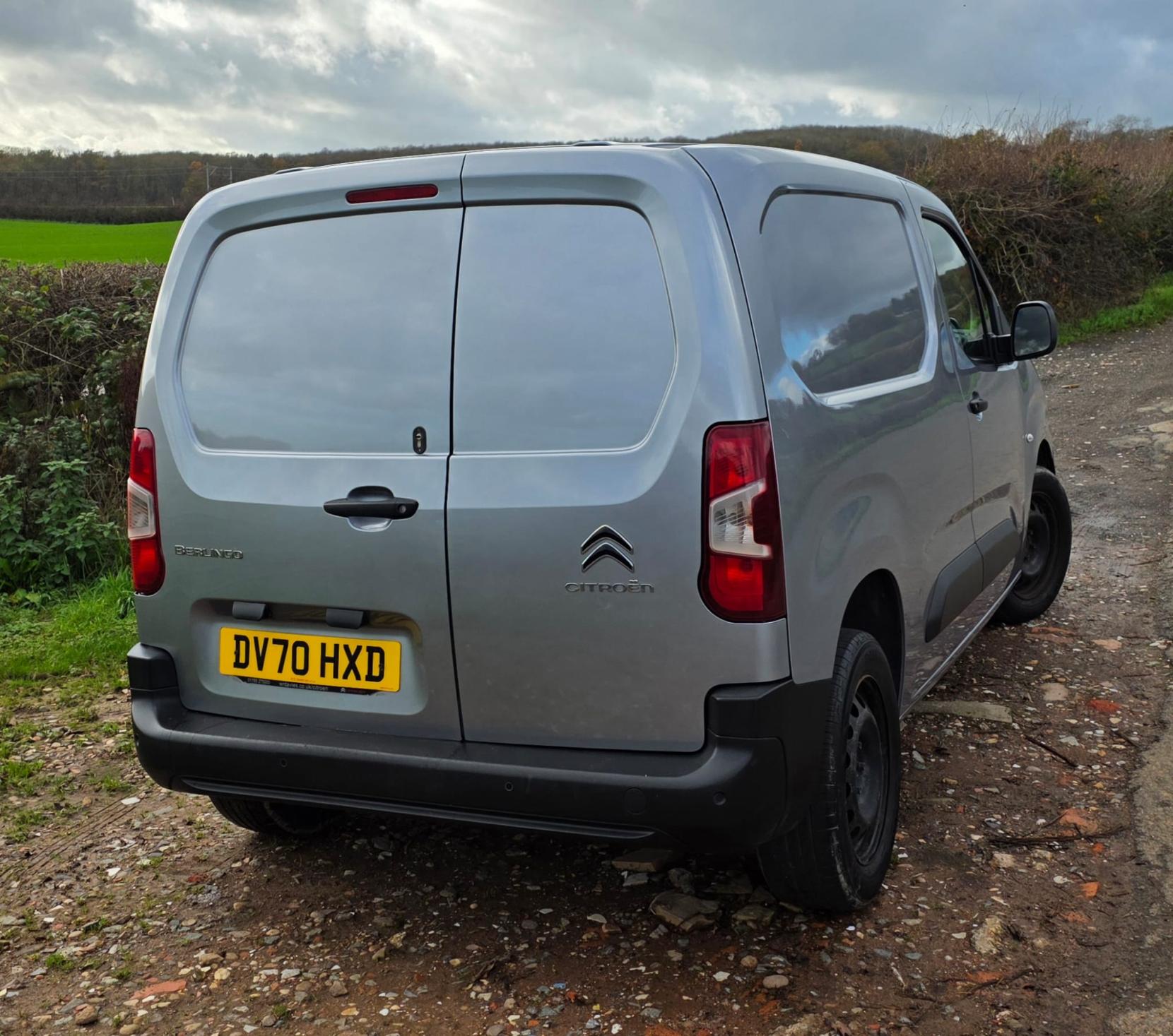 Citroen Berlingo 1.5 BlueHDi 1000 Enterprise M Panel Van 5dr Diesel Manual SWB Euro 6 (s/s) (100 ps)