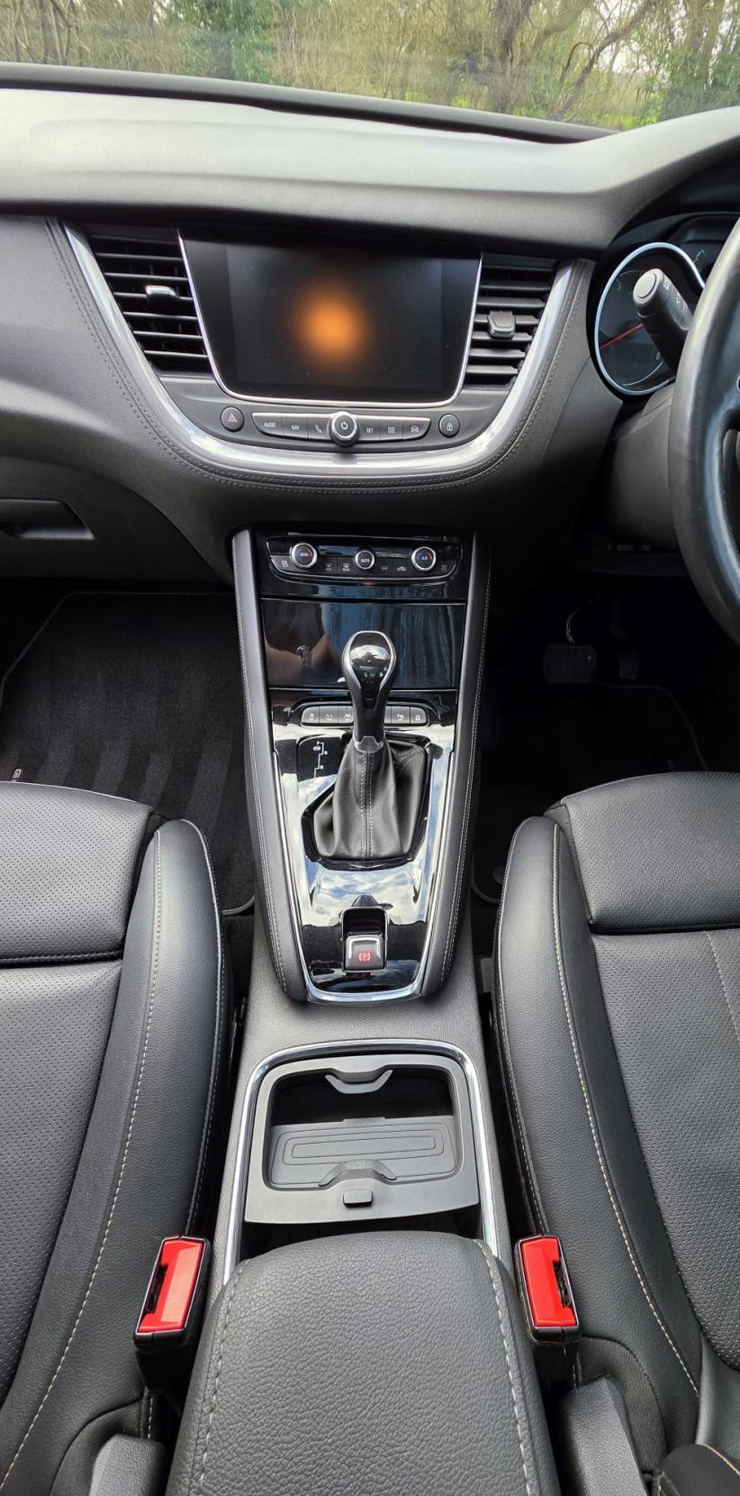 Vauxhall Grandland X 1.2 Turbo Elite Nav SUV 5dr Petrol Auto 8Spd Euro 6 (s/s) (130 ps)