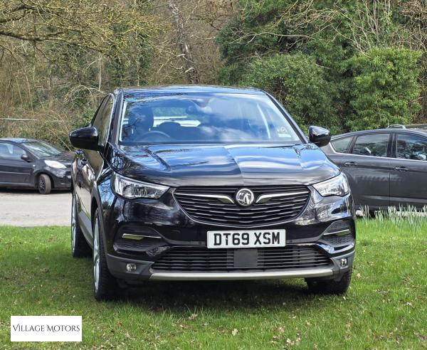 Vauxhall Grandland X 1.2 Turbo Elite Nav SUV 5dr Petrol Auto 8Spd Euro 6 (s/s) (130 ps)