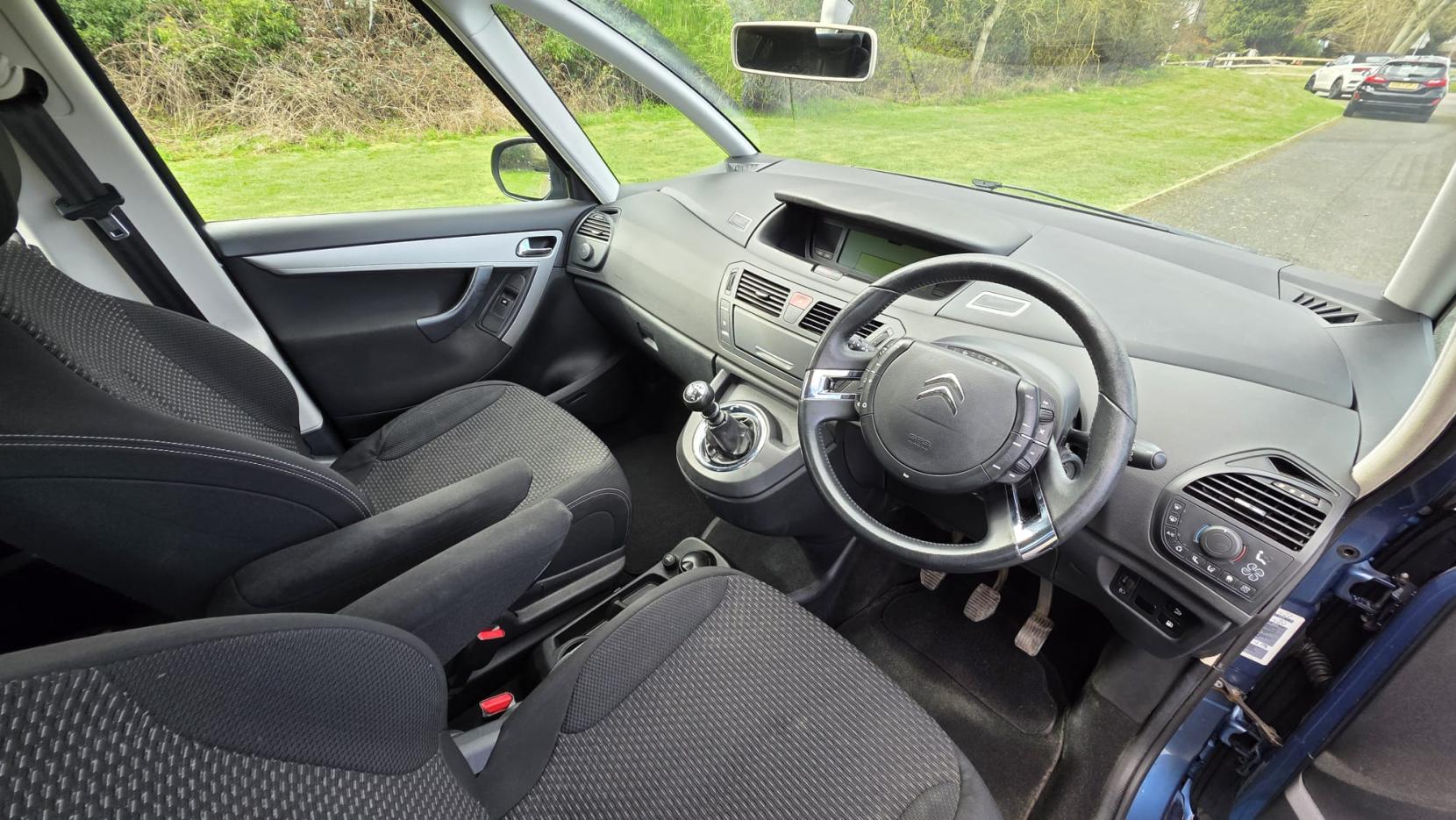 Citroen Grand C4 Picasso 1.6 HDi VTR+ MPV 5dr Diesel Manual Euro 5 (110 ps)