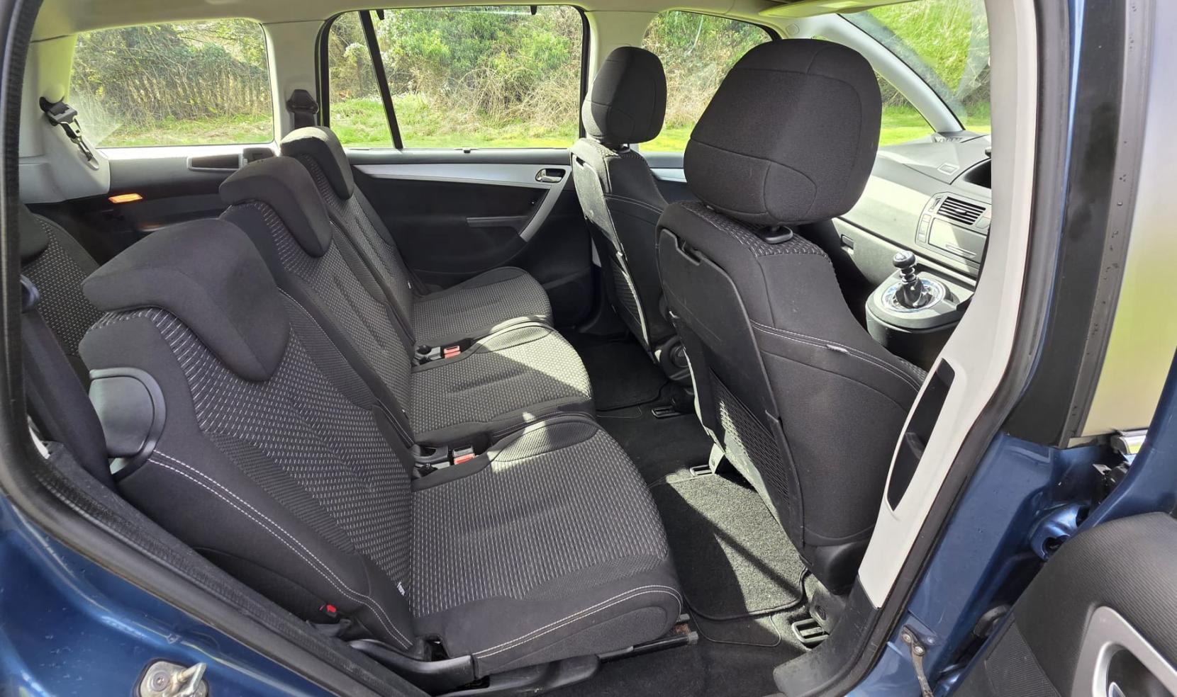 Citroen Grand C4 Picasso 1.6 HDi VTR+ MPV 5dr Diesel Manual Euro 5 (110 ps)