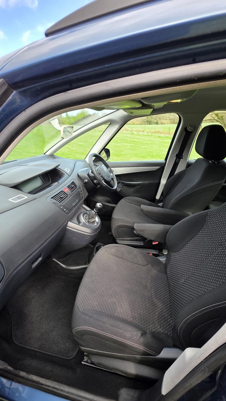 Citroen Grand C4 Picasso 1.6 HDi VTR+ MPV 5dr Diesel Manual Euro 5 (110 ps)