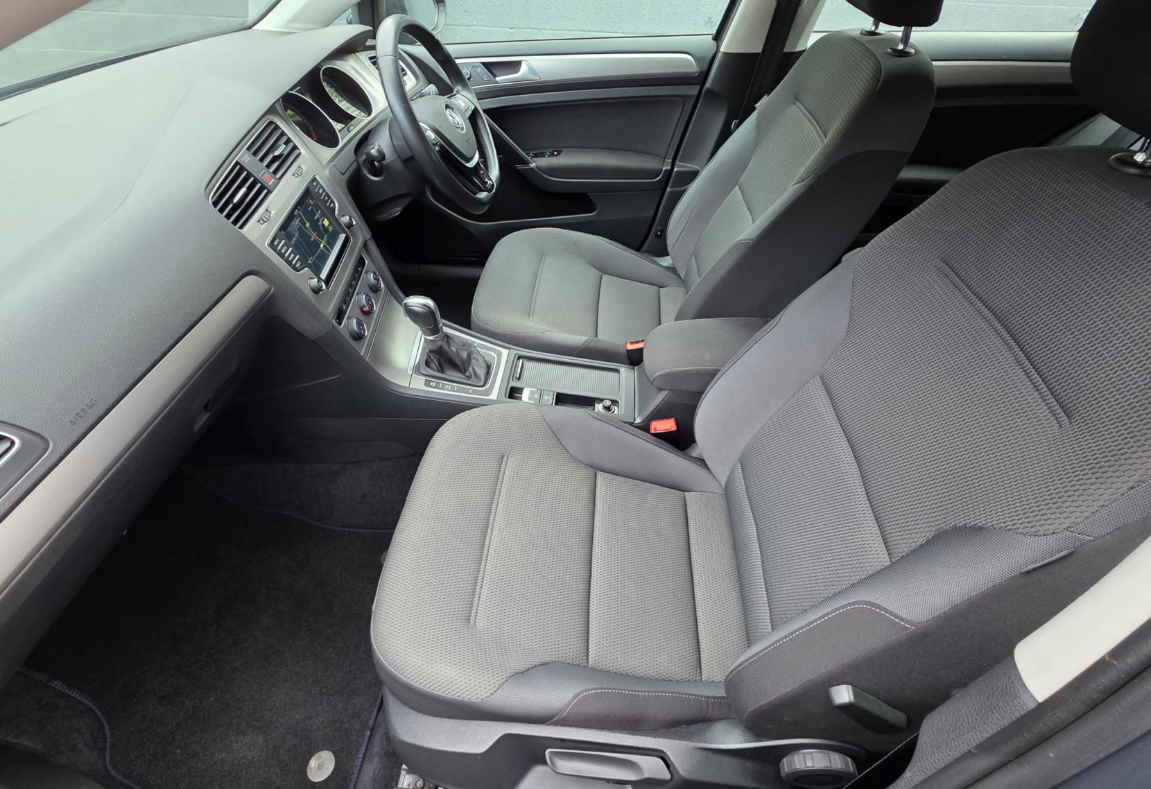 Volkswagen Golf 1.6 TDI BlueMotion Tech Match Edition Hatchback 5dr Diesel DSG Euro 6 (s/s) (110 ps)