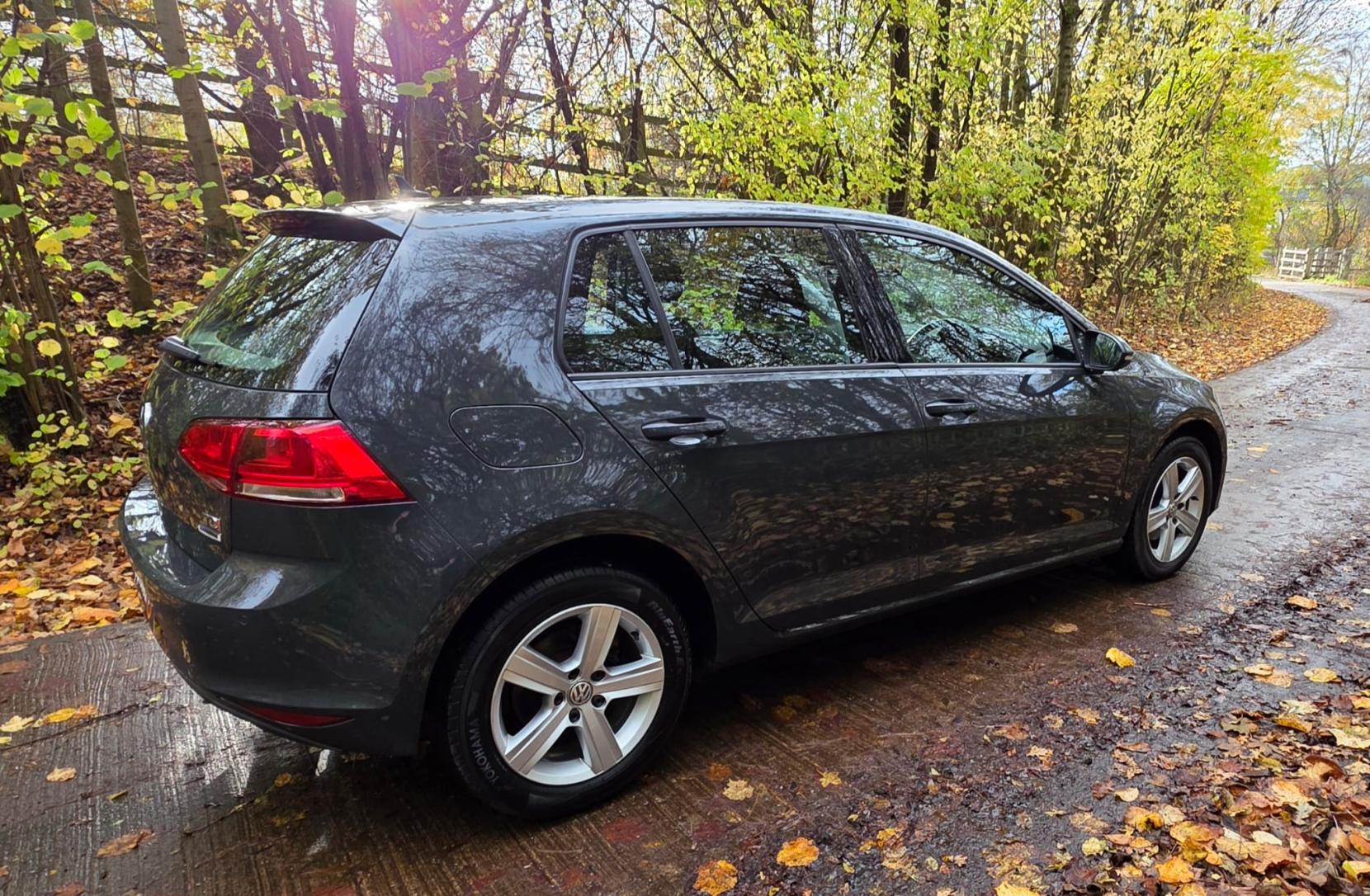 Volkswagen Golf 1.6 TDI BlueMotion Tech Match Edition Hatchback 5dr Diesel DSG Euro 6 (s/s) (110 ps)