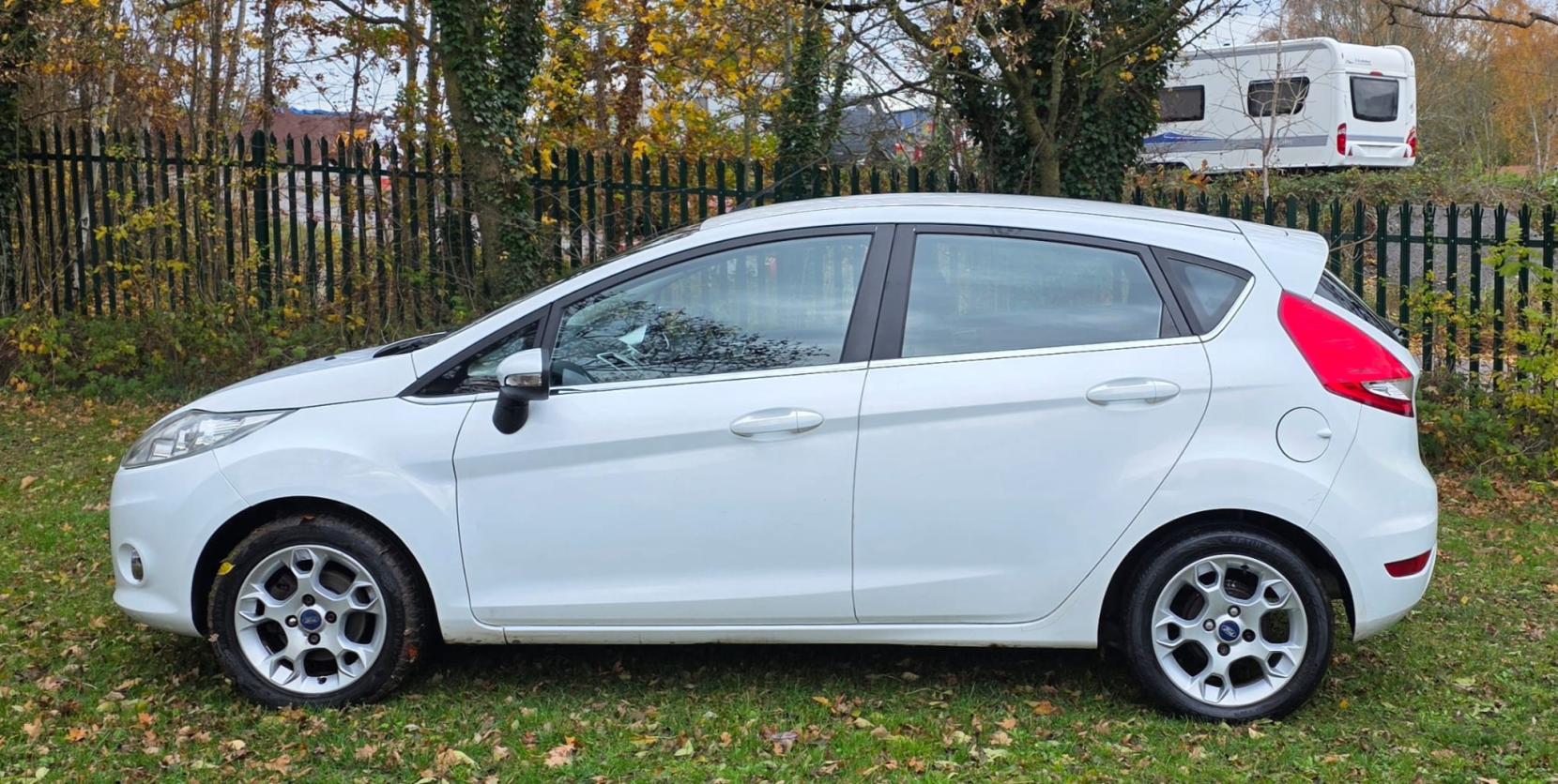 Ford Fiesta 1.25 Zetec Hatchback 5dr Petrol Manual (129 g/km, 81 bhp)