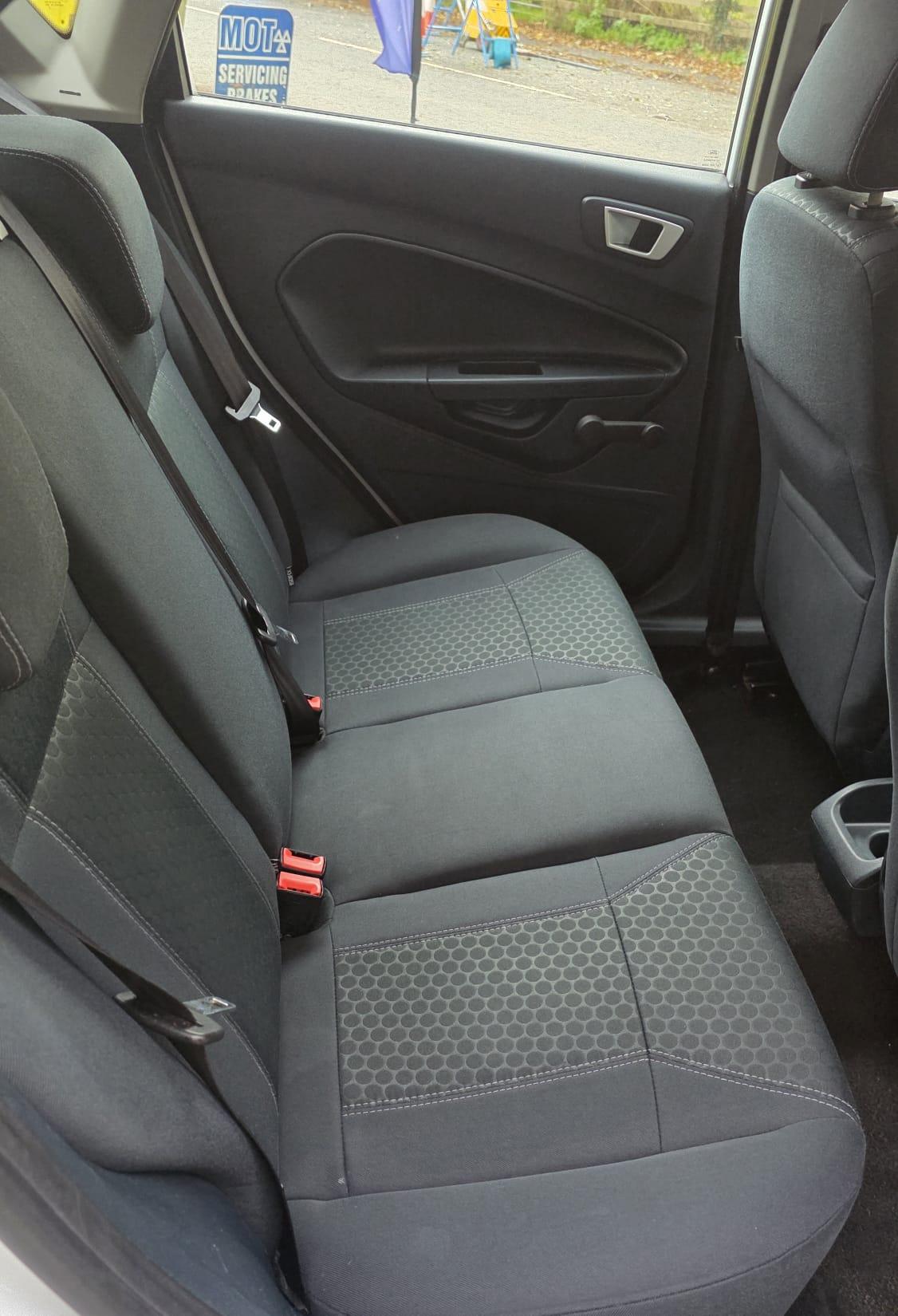 Ford Fiesta 1.25 Zetec Hatchback 5dr Petrol Manual (129 g/km, 81 bhp)