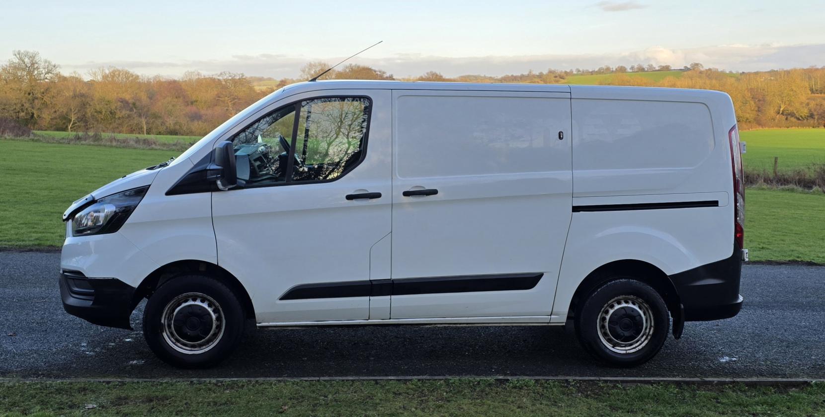 Ford Transit Custom 2.0 280 EcoBlue Leader Panel Van 5dr Diesel Manual L1 H1 Euro 6 (s/s) (130 ps)