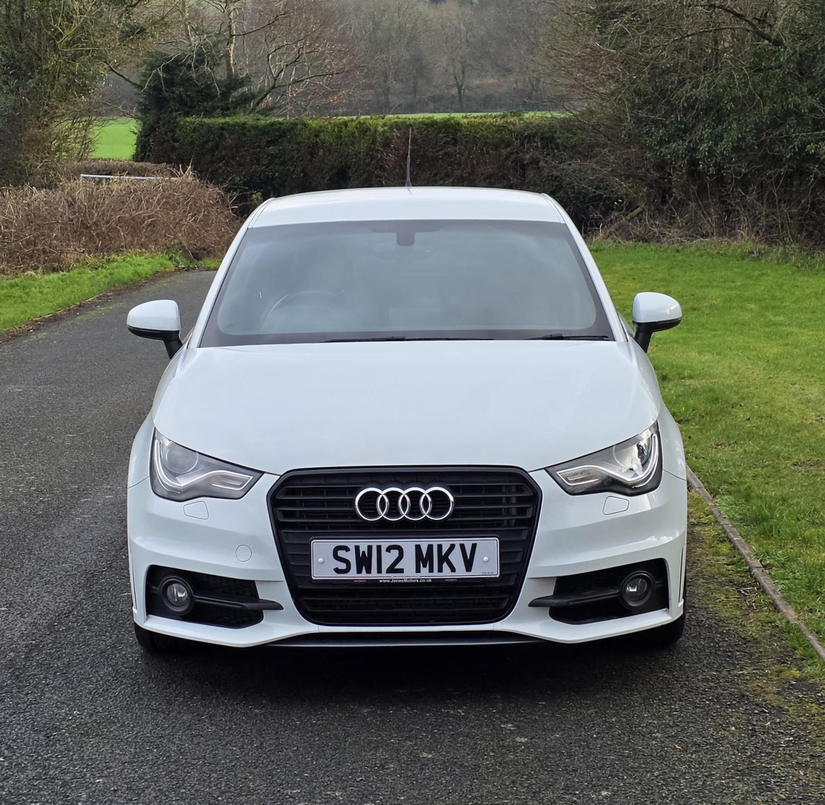 Audi A1 1.4 TFSI Black Edition Hatchback 3dr Petrol S Tronic Euro 5 (185 ps)
