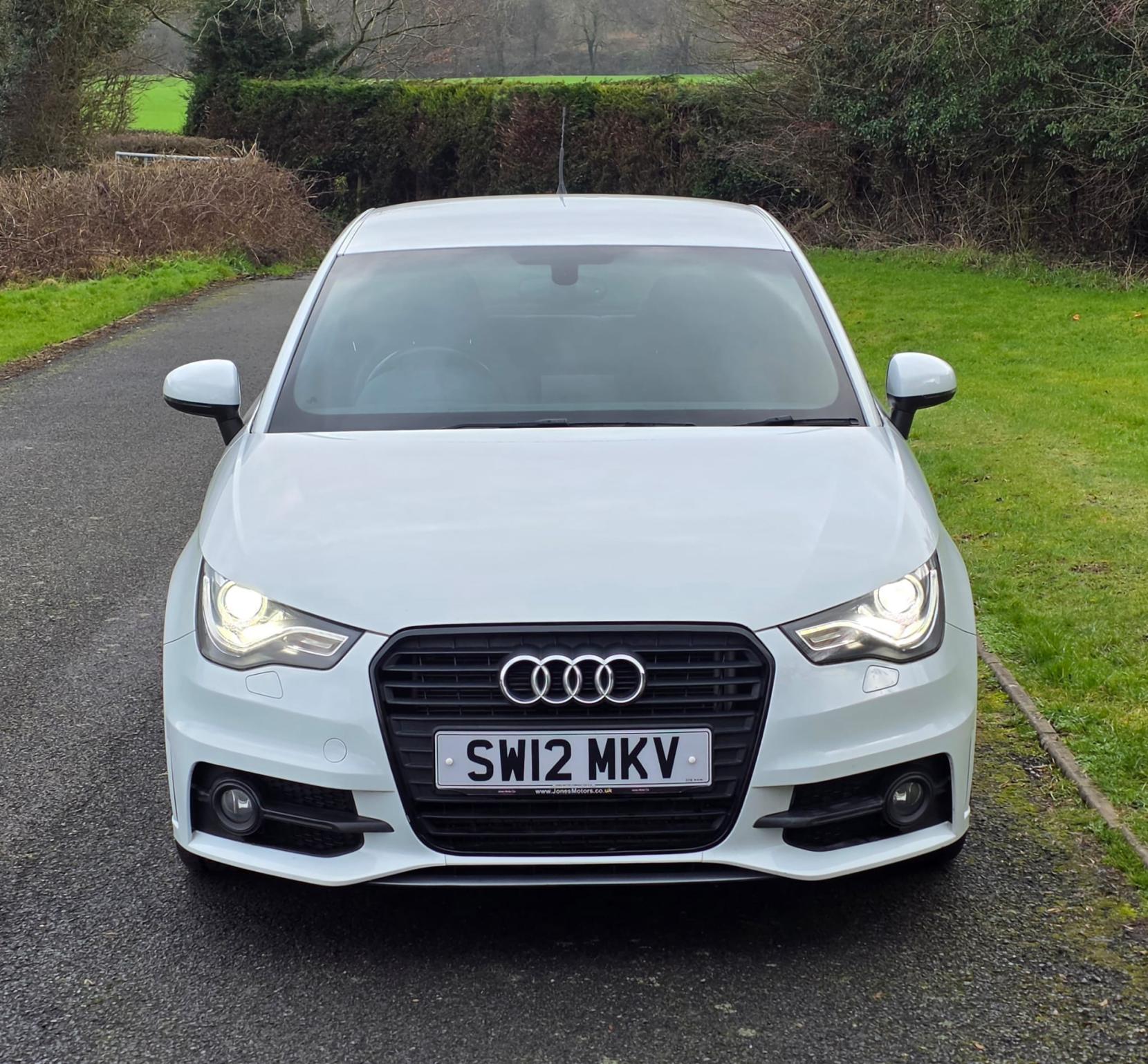 Audi A1 1.4 TFSI Black Edition Hatchback 3dr Petrol S Tronic Euro 5 (185 ps)