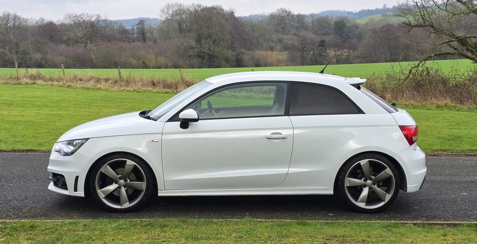 Audi A1 1.4 TFSI Black Edition Hatchback 3dr Petrol S Tronic Euro 5 (185 ps)