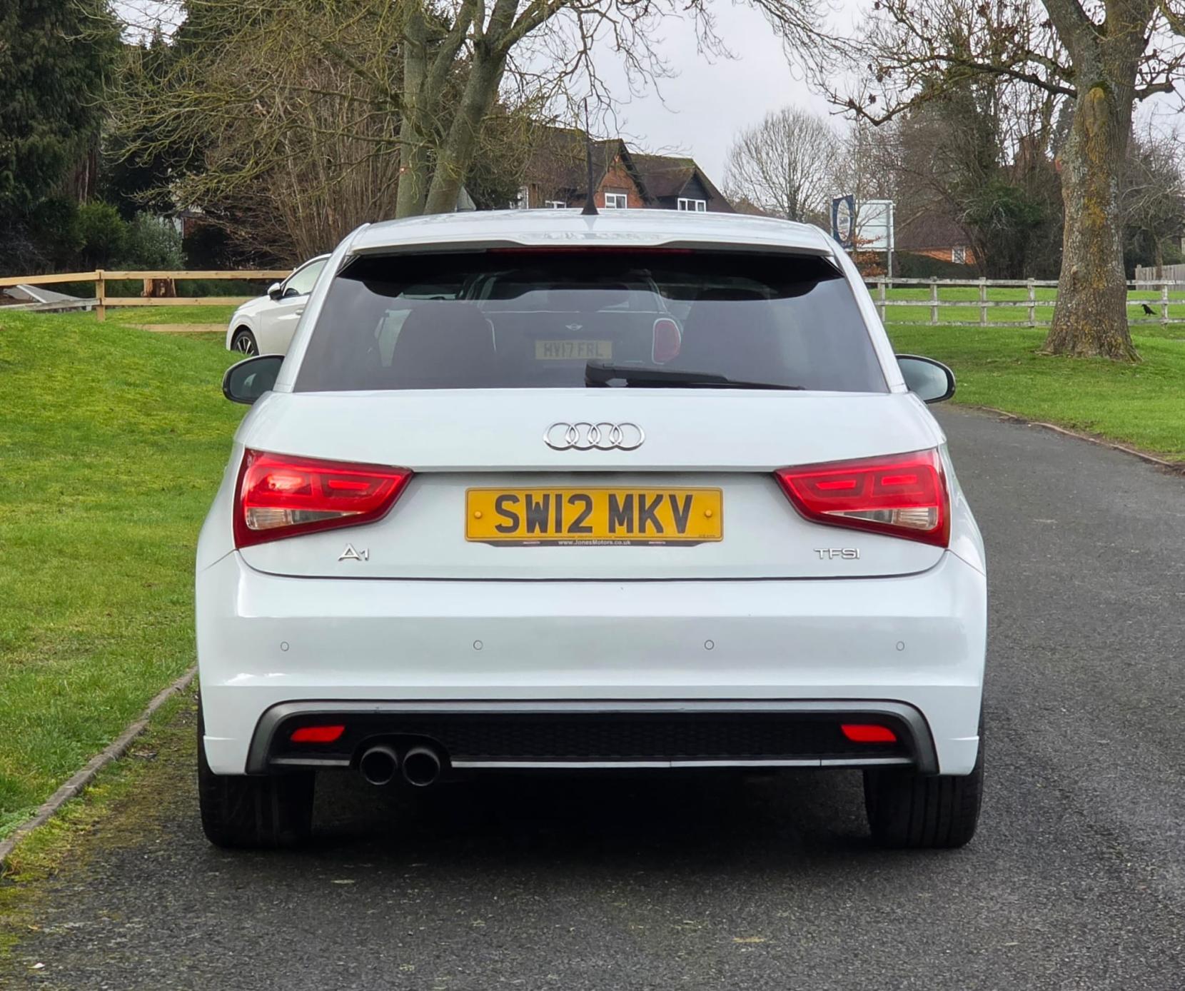 Audi A1 1.4 TFSI Black Edition Hatchback 3dr Petrol S Tronic Euro 5 (185 ps)