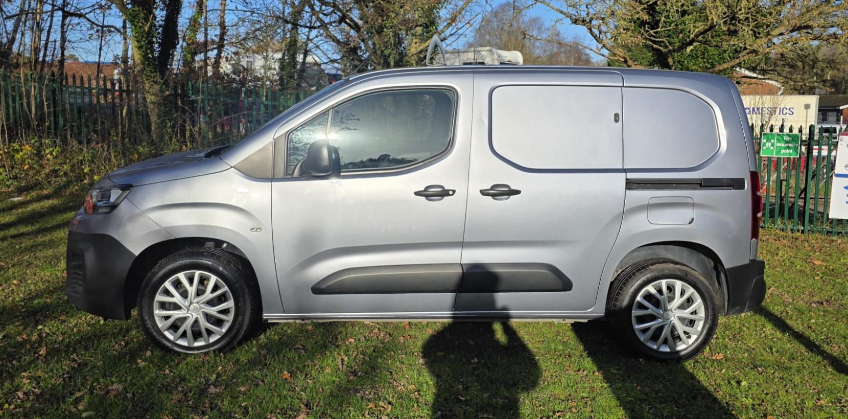 Citroen Berlingo 1.5 BlueHDi 1000 Enterprise M Panel Van 5dr Diesel Manual SWB Euro 6 (s/s) (100 ps)