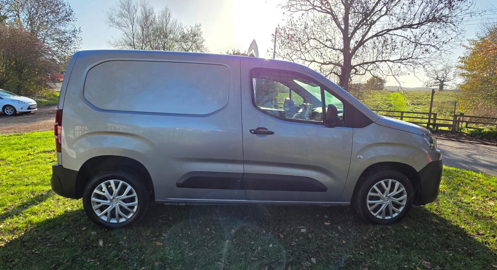 Citroen Berlingo 1.5 BlueHDi 1000 Enterprise M Panel Van 5dr Diesel Manual SWB Euro 6 (s/s) (100 ps)