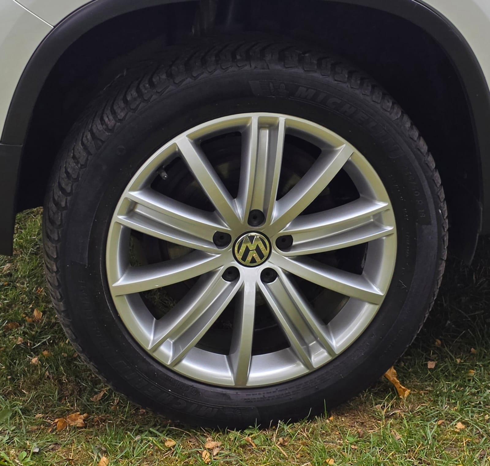 Volkswagen Tiguan 2.0 TDI BlueMotion Tech Match Edition SUV 5dr Diesel Manual 4WD Euro 6 (s/s) (150 ps)