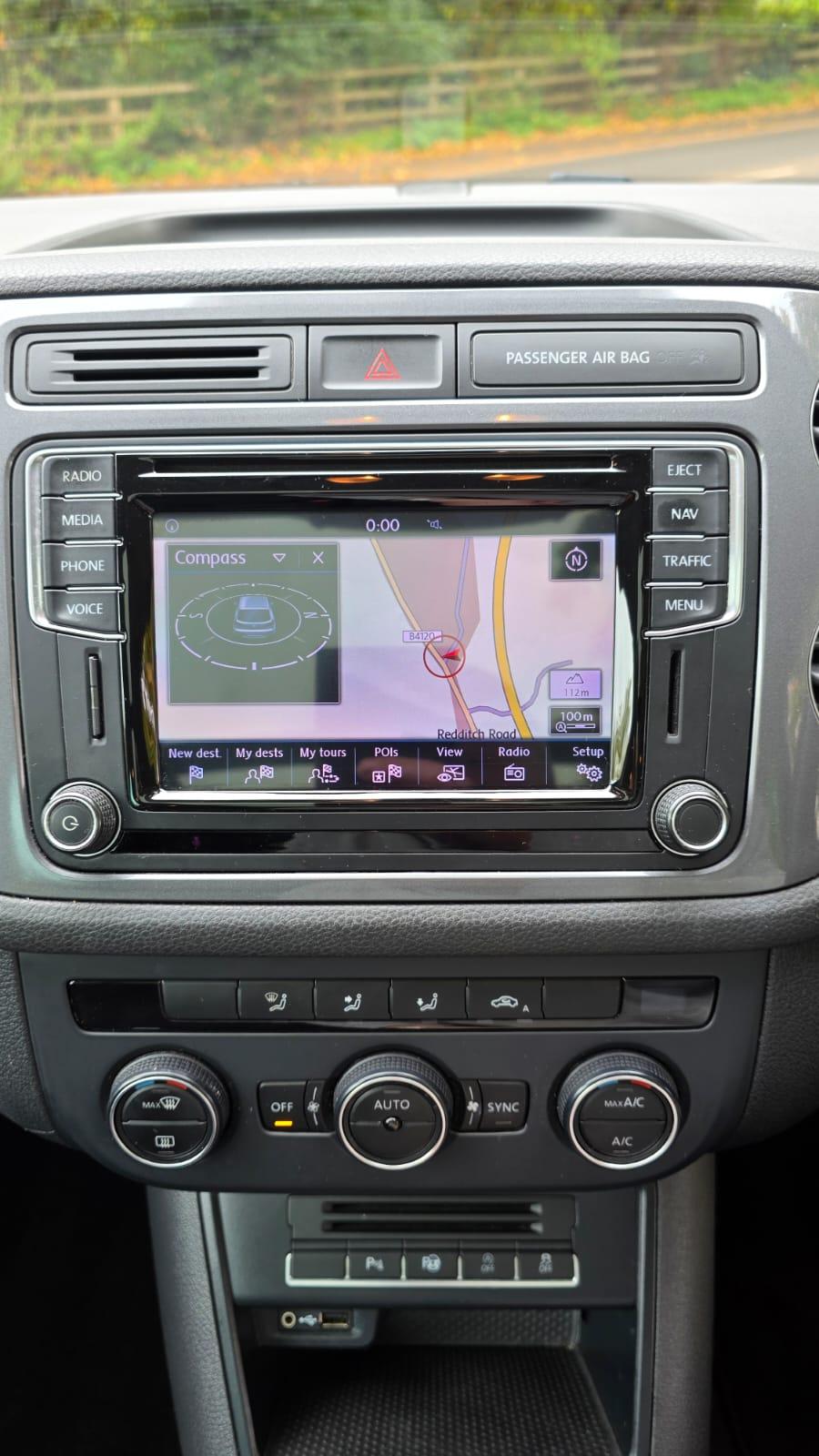 Volkswagen Tiguan 2.0 TDI BlueMotion Tech Match Edition SUV 5dr Diesel Manual 4WD Euro 6 (s/s) (150 ps)