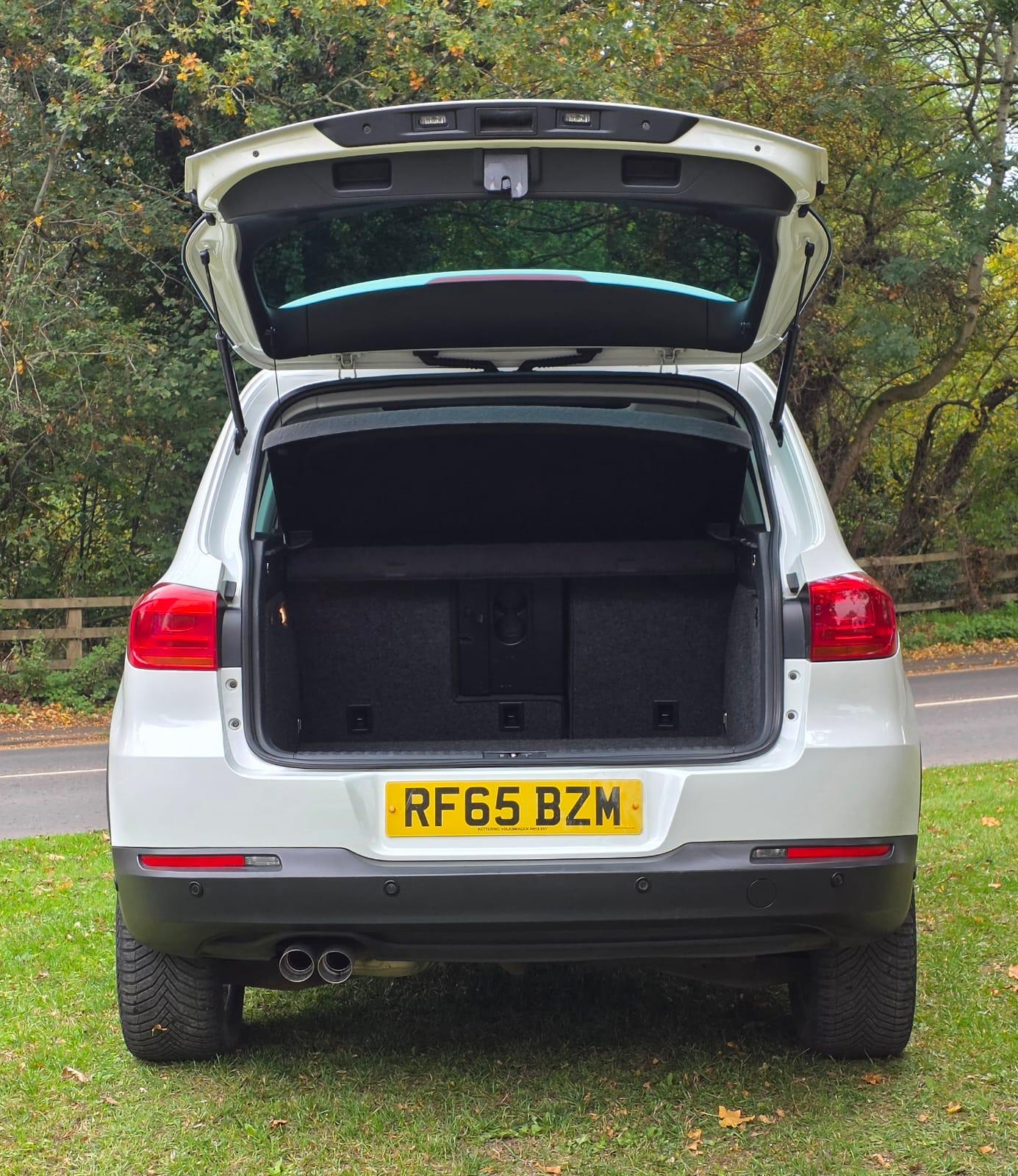 Volkswagen Tiguan 2.0 TDI BlueMotion Tech Match Edition SUV 5dr Diesel Manual 4WD Euro 6 (s/s) (150 ps)