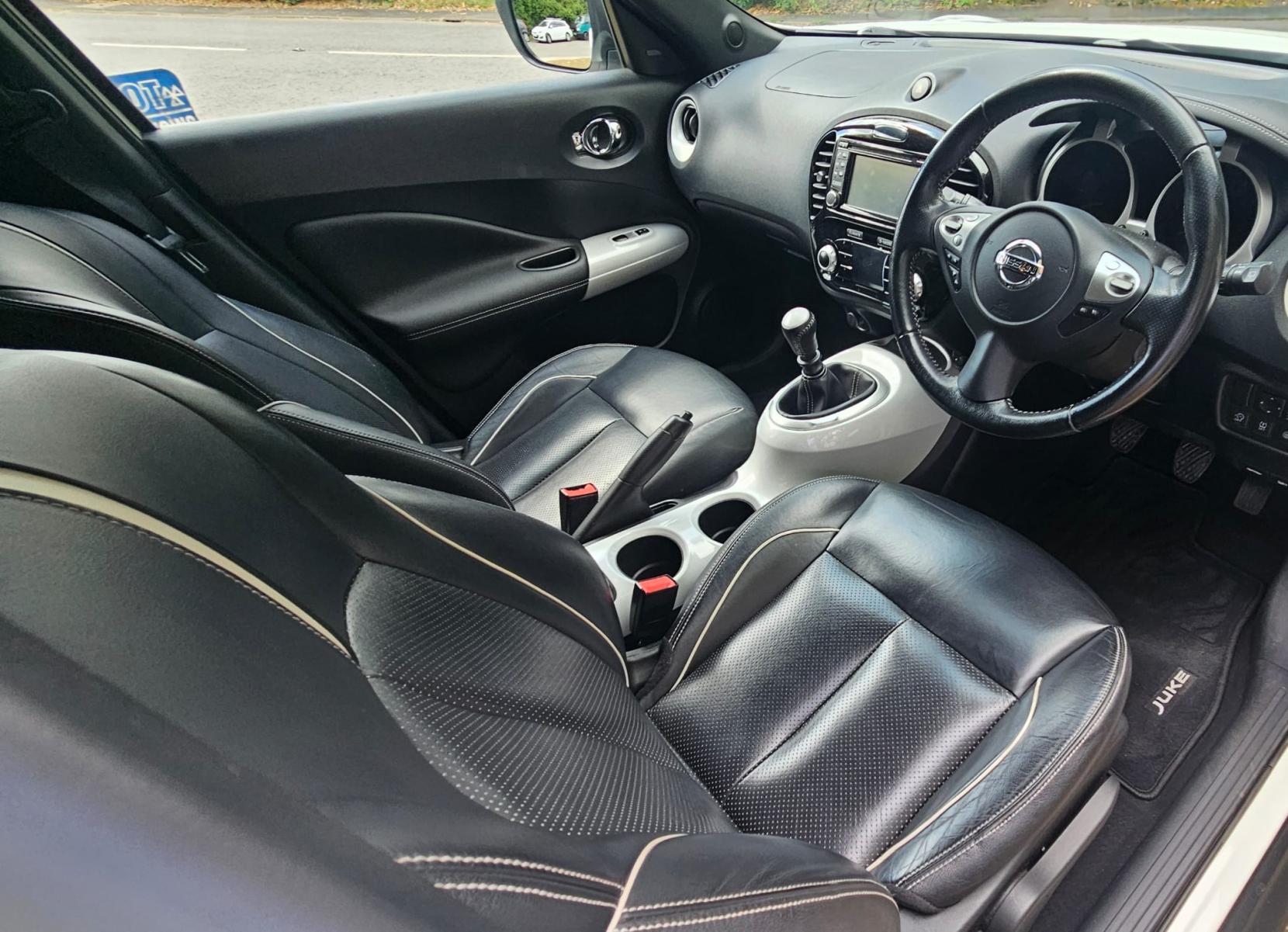 Nissan Juke 1.2 DIG-T Tekna SUV 5dr Petrol Manual Euro 6 (s/s) (115 ps)
