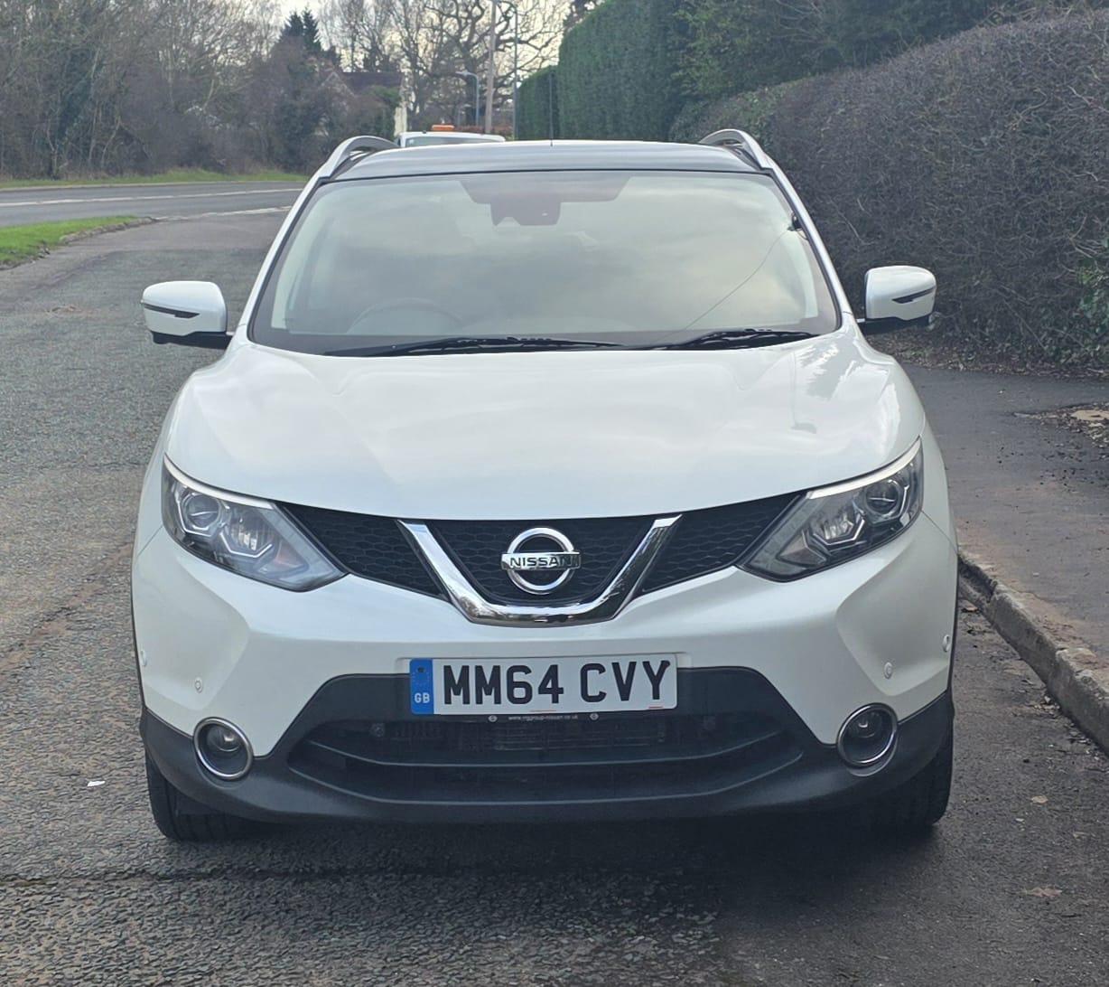 Nissan Qashqai 1.6 dCi Tekna SUV 5dr Diesel XTRON 2WD Euro 5 (s/s) (130 ps)