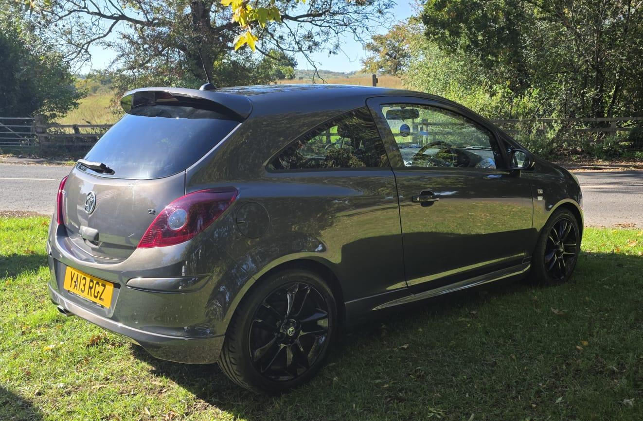 Vauxhall Corsa 1.2 16V Limited Edition Hatchback 3dr Petrol Manual Euro 5 (85 ps)