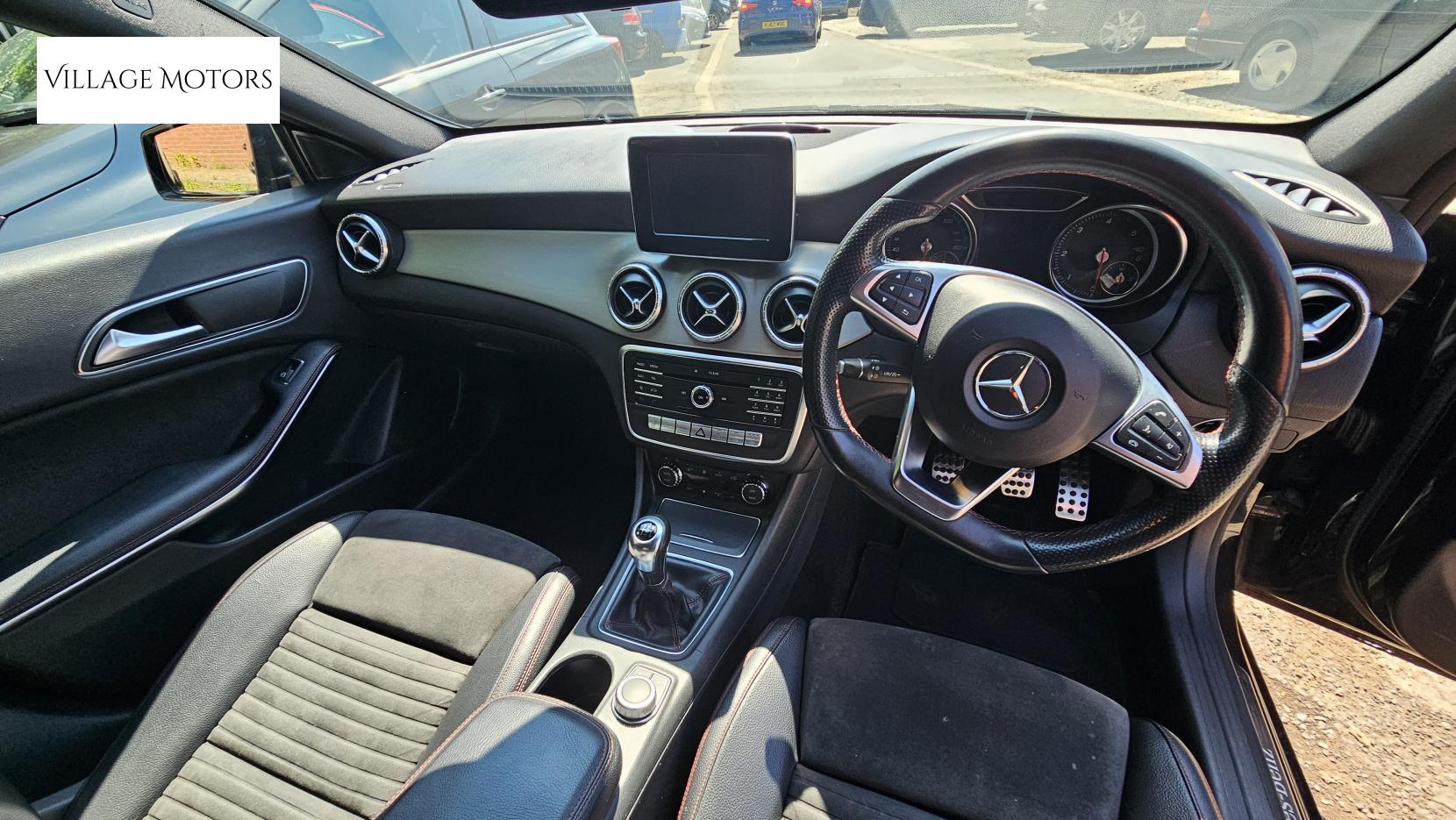Mercedes-Benz CLA 2.1 CLA200d AMG Line Coupe 4dr Diesel Manual Euro 6 (s/s) (136 ps)