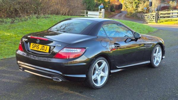 Mercedes-Benz SLK 2.1 SLK250 CDI AMG Sport Convertible 2dr Diesel G-Tronic+ Euro 5 (s/s) (204 ps)