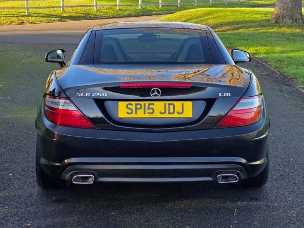 Mercedes-Benz SLK 2.1 SLK250 CDI AMG Sport Convertible 2dr Diesel G-Tronic+ Euro 5 (s/s) (204 ps)