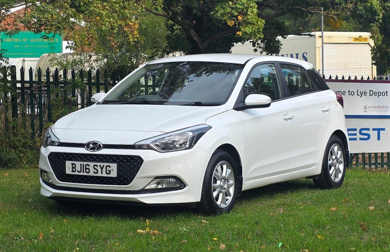 Hyundai i20 1.2 Blue Drive SE Hatchback 5dr Petrol Manual Euro 6 (s/s) (84 ps)