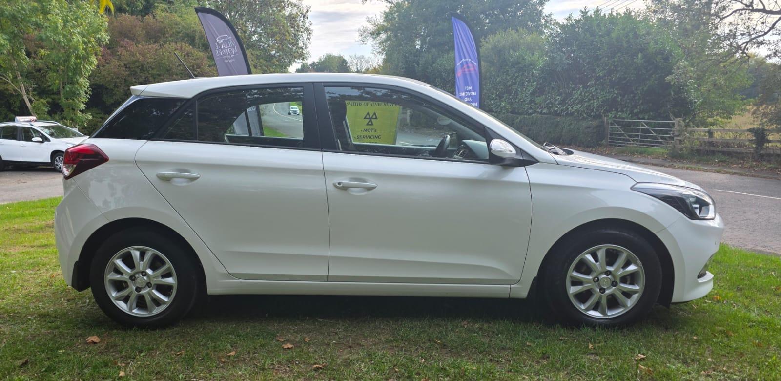 Hyundai i20 1.2 Blue Drive SE Hatchback 5dr Petrol Manual Euro 6 (s/s) (84 ps)