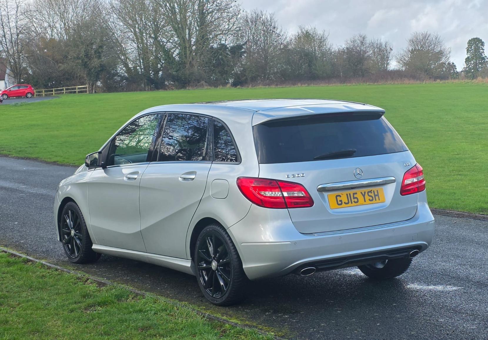 Mercedes-Benz B Class 1.8 B200 CDI Sport MPV 5dr Diesel 7G-DCT Euro 5 (s/s) (136 ps)