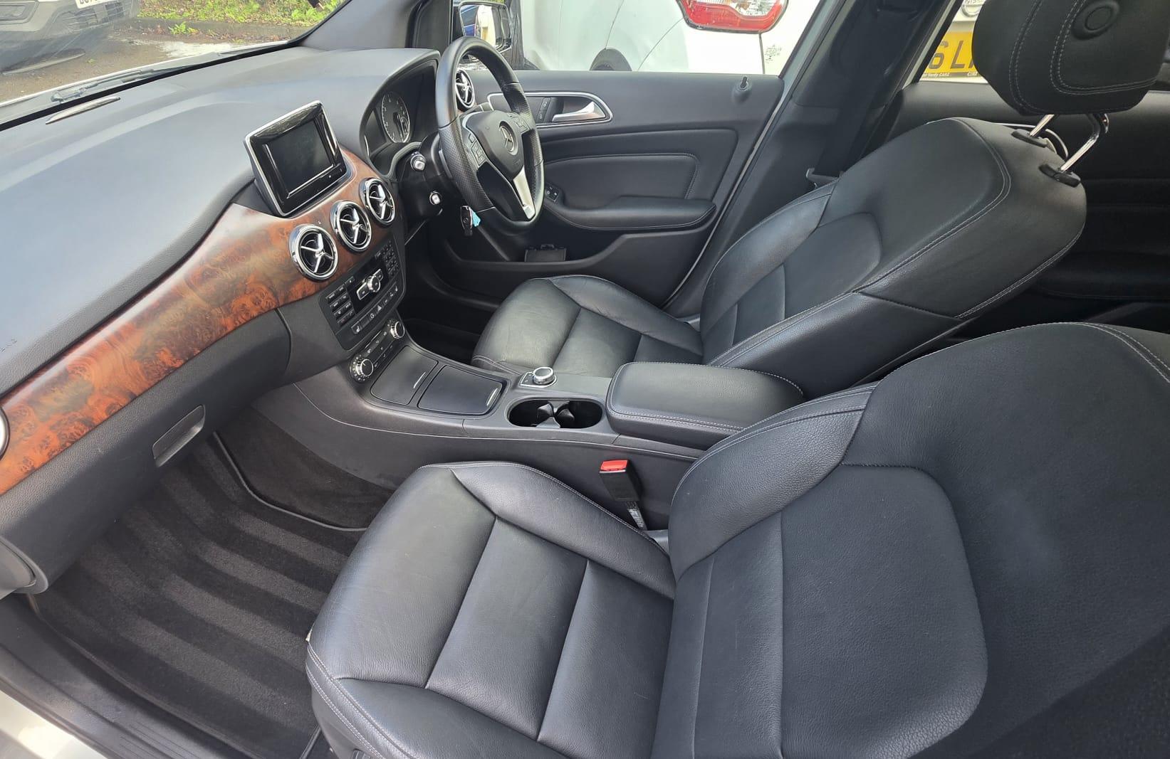 Mercedes-Benz B Class 1.8 B200 CDI Sport MPV 5dr Diesel 7G-DCT Euro 5 (s/s) (136 ps)