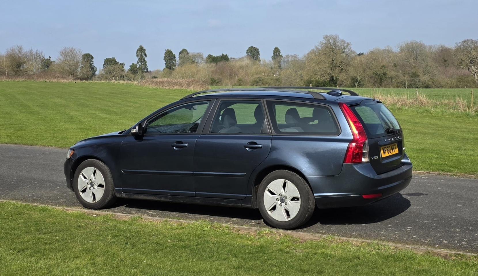Volvo V50 1.6D DRIVe S Estate 5dr Diesel Manual Euro 4 (s/s) (109 ps)
