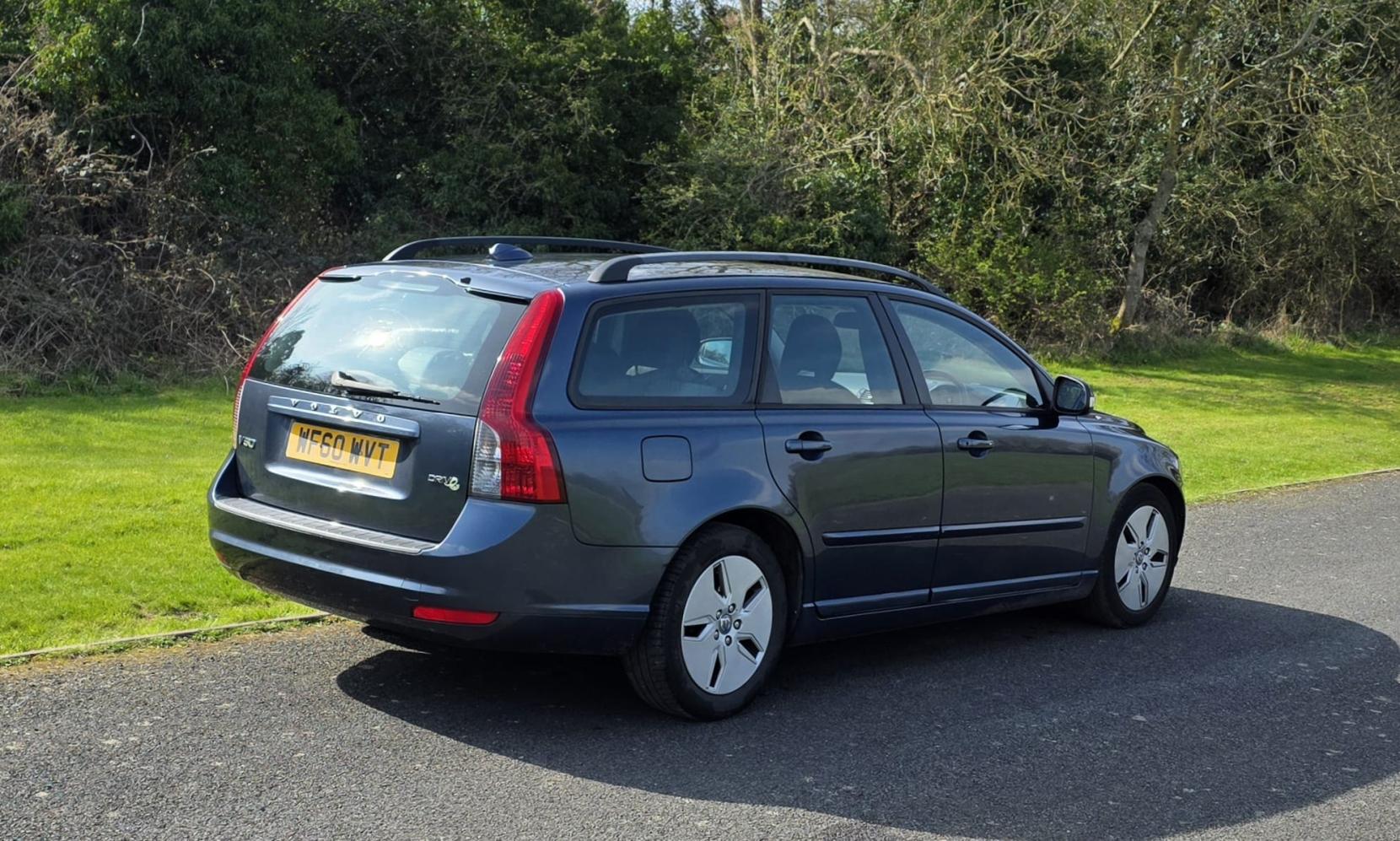 Volvo V50 1.6D DRIVe S Estate 5dr Diesel Manual Euro 4 (s/s) (109 ps)