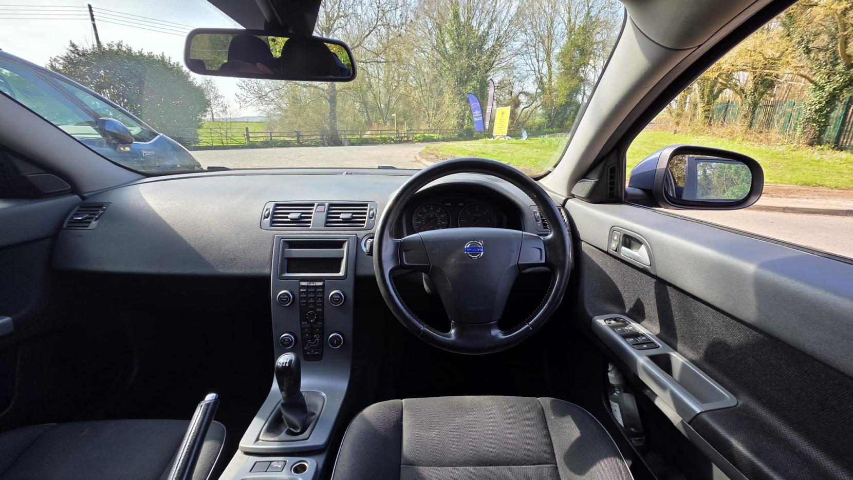 Volvo V50 1.6D DRIVe S Estate 5dr Diesel Manual Euro 4 (s/s) (109 ps)