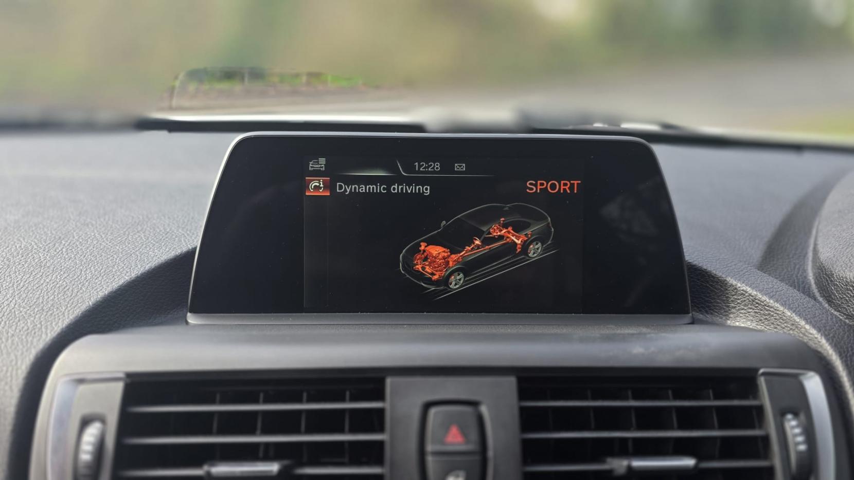 BMW 2 Series 1.5 218i Sport Coupe 2dr Petrol Manual Euro 6 (s/s) (136 ps)