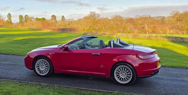 Alfa Romeo Spider 2.2 JTS Convertible 2dr Petrol Manual (221 g/km, 185 bhp)