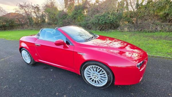 Alfa Romeo Spider 2.2 JTS Convertible 2dr Petrol Manual (221 g/km, 185 bhp)