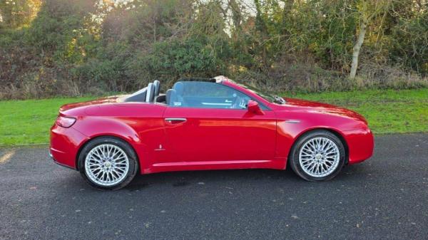Alfa Romeo Spider 2.2 JTS Convertible 2dr Petrol Manual (221 g/km, 185 bhp)