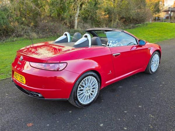 Alfa Romeo Spider 2.2 JTS Convertible 2dr Petrol Manual (221 g/km, 185 bhp)