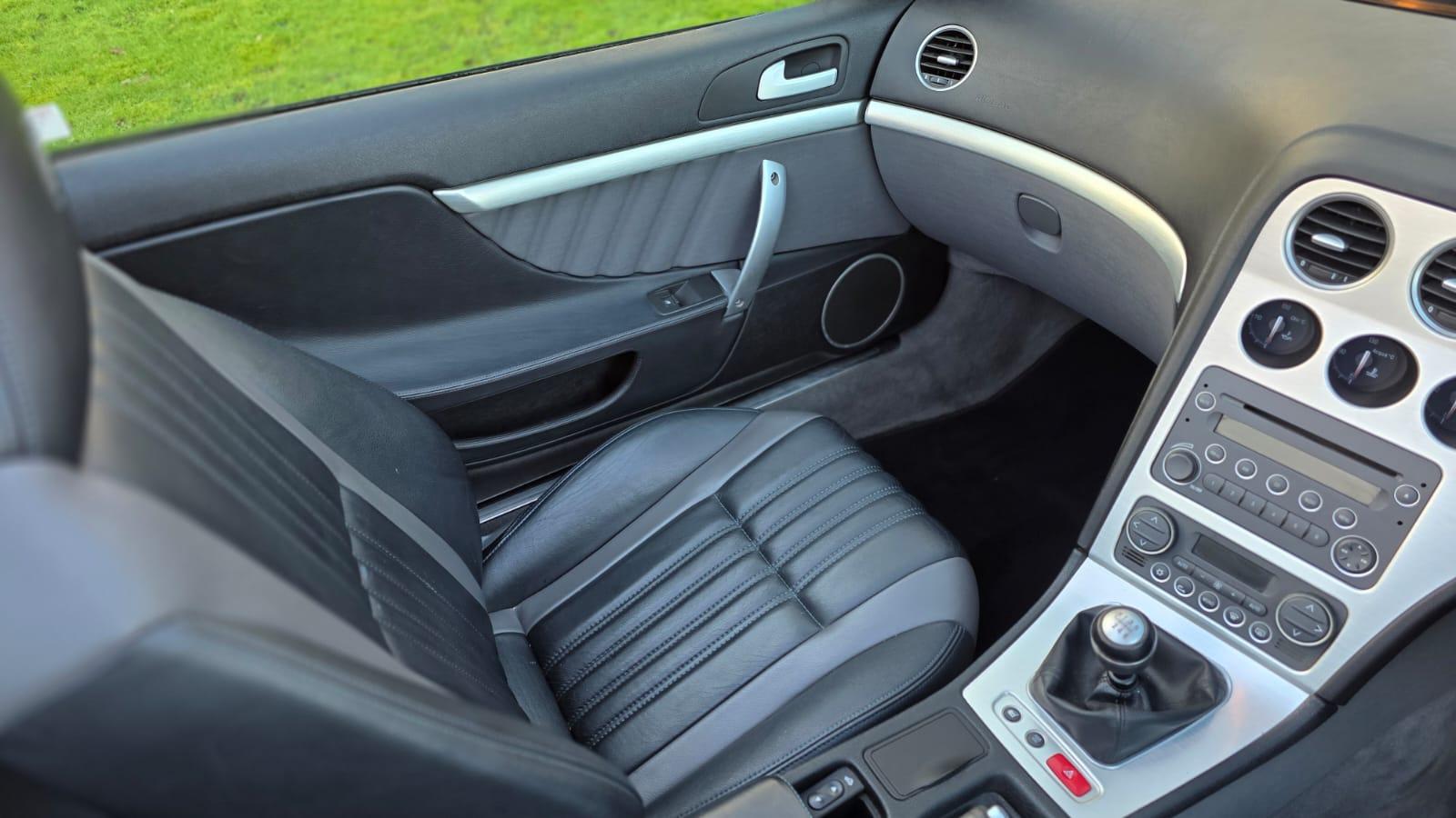 Alfa Romeo Spider 2.2 JTS Convertible 2dr Petrol Manual (221 g/km, 185 bhp)